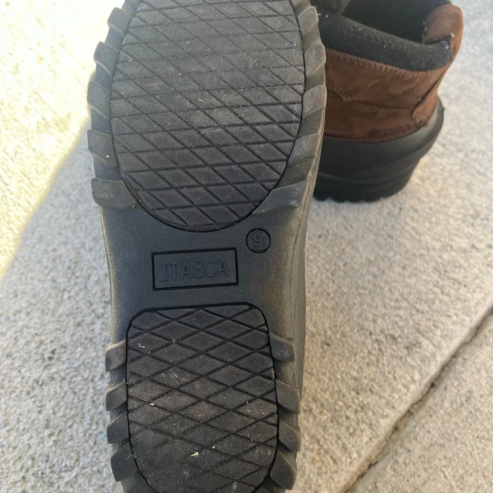 Itasca Men's Brown and Black Boots